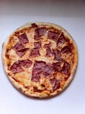 58.Prosciutto Pan Pizza 
