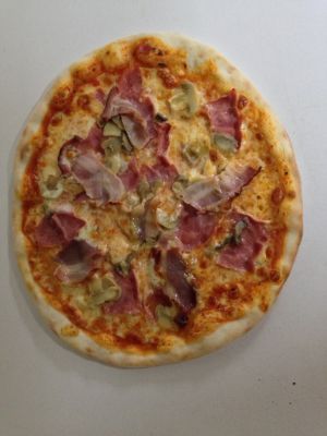 57.Carbonara Pan Pizza 